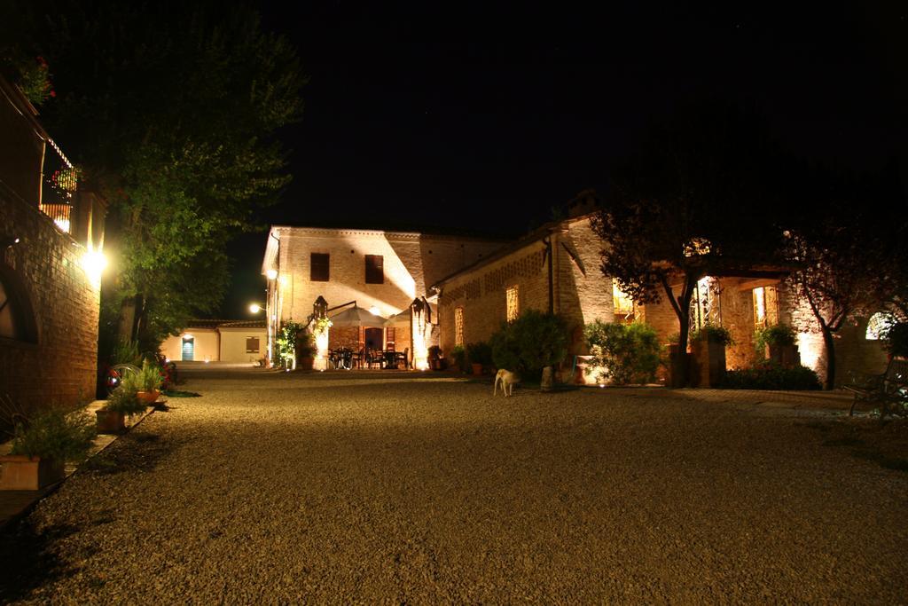 Il Canto Del Sole Monteroni d'Arbia Bagian luar foto