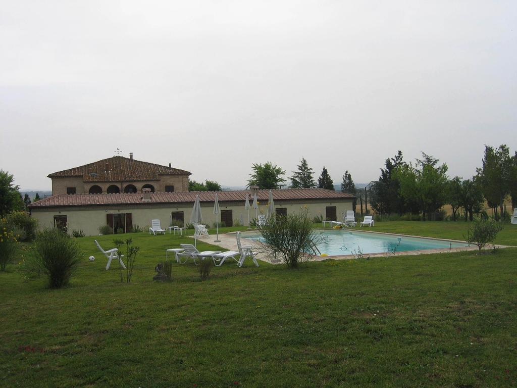 Il Canto Del Sole Monteroni d'Arbia Bagian luar foto